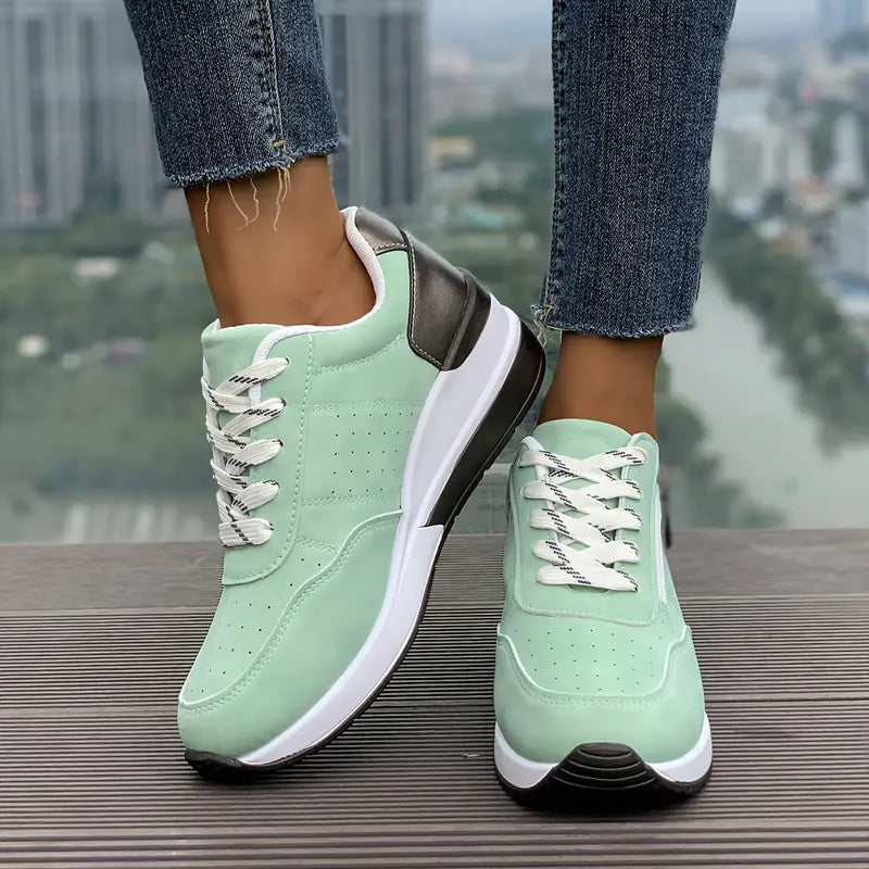Plus Size Women's Versatile Low Top Fashion Sneakers