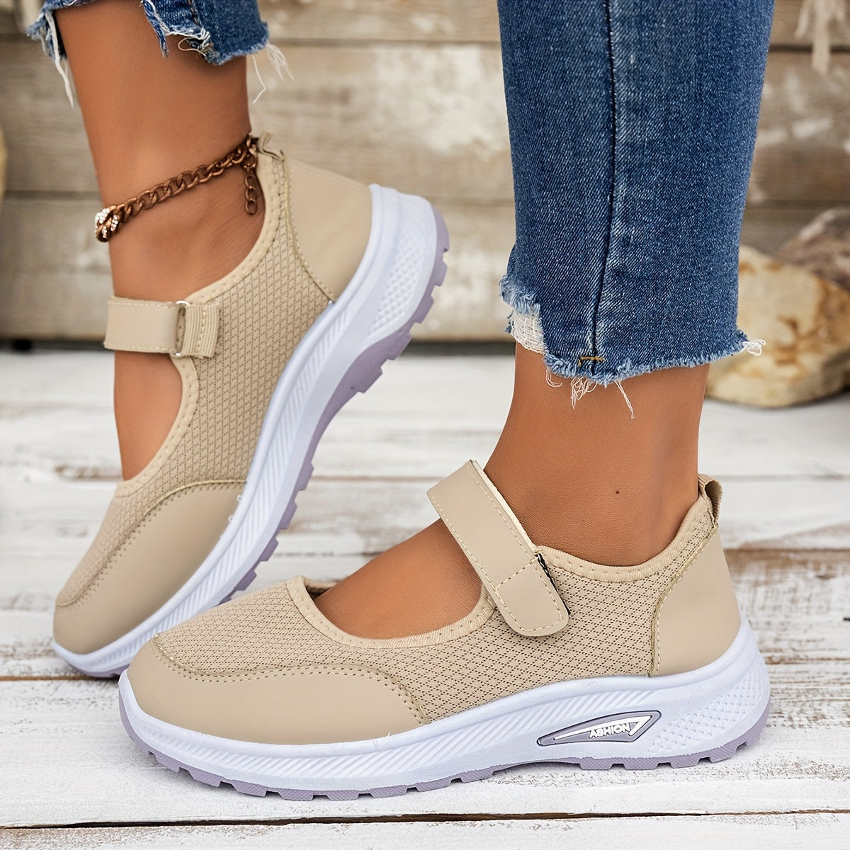 Women's Casual Breathable Mesh Walking Shoes with Adjustable Strap